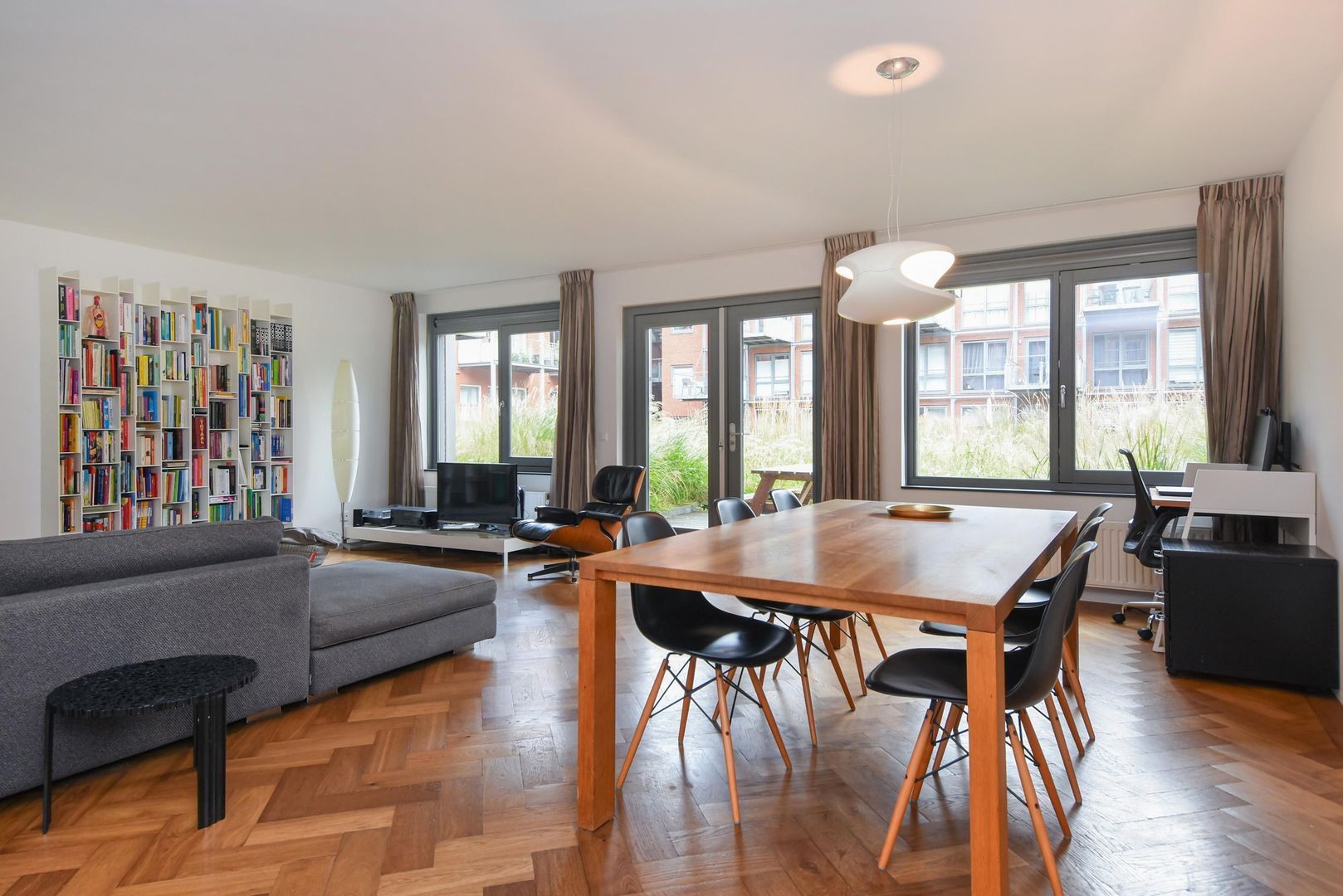 Laan van Meerdervoort 84 38, Den Haag foto-1 blur