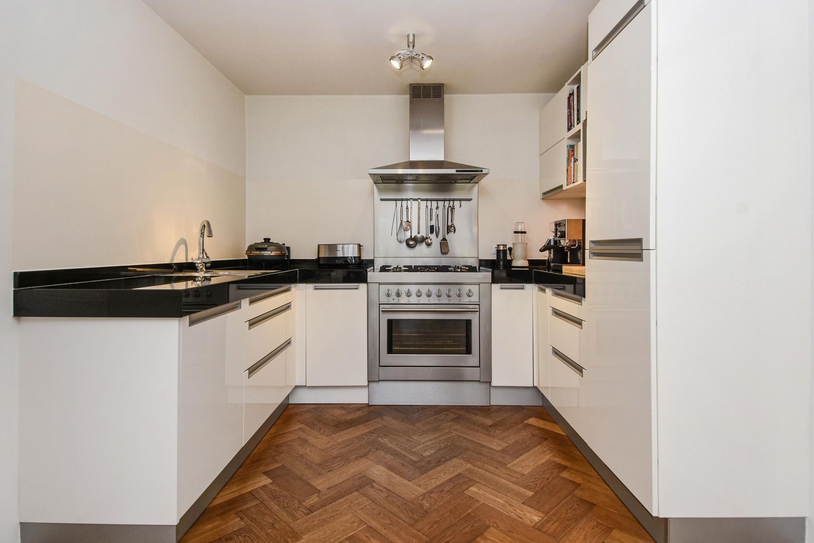 Laan van Meerdervoort 84 38, Den Haag foto-16 blur