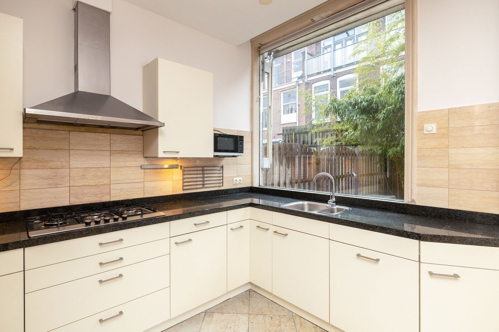 Weimarstraat 388, Den Haag foto-20 blur