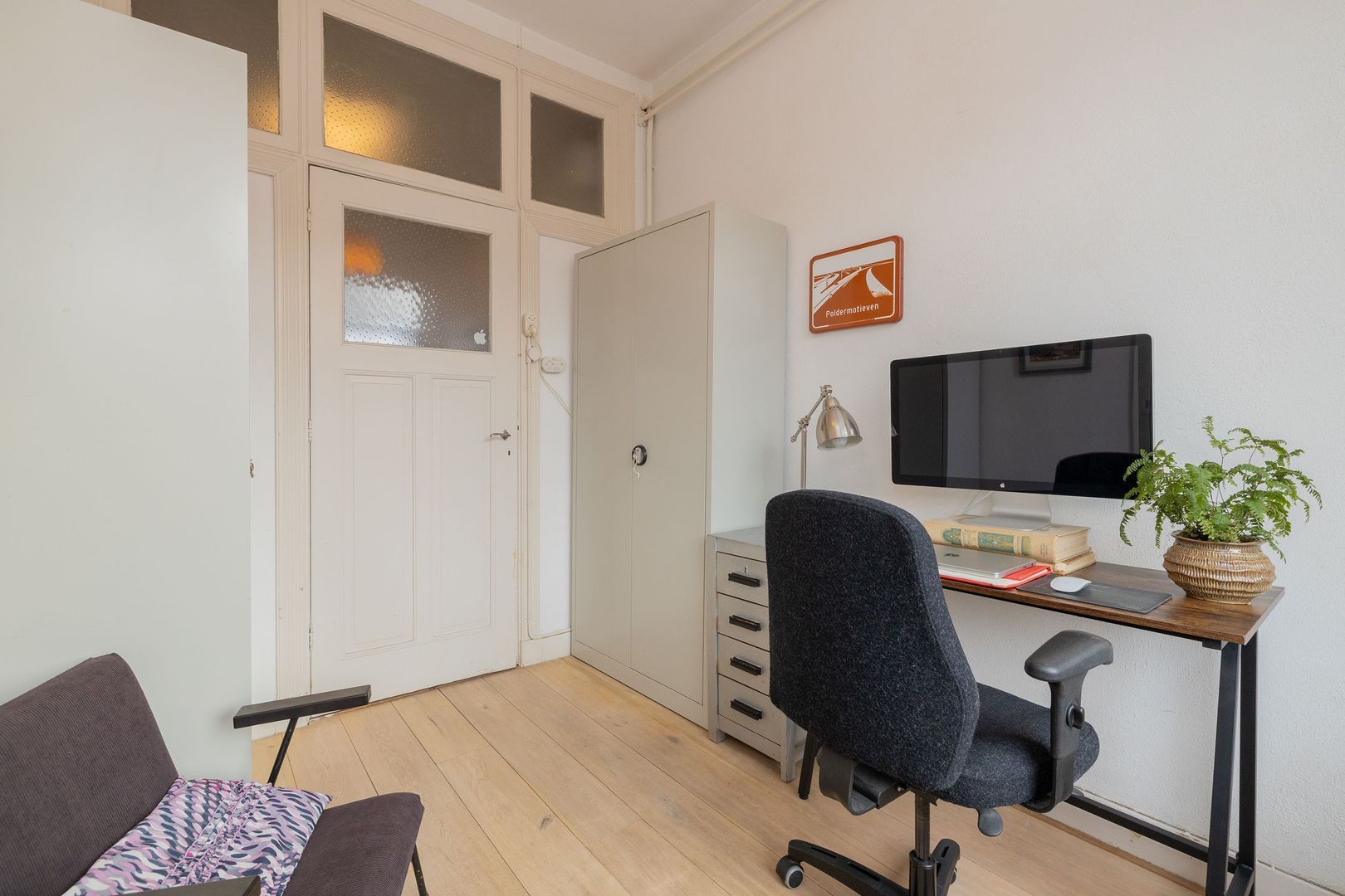 Valkenboskade 587, Den Haag foto-42 blur