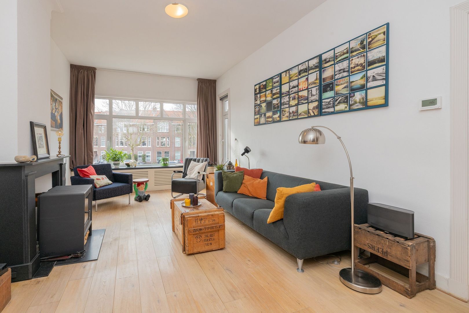 Valkenboskade 587, Den Haag foto-1 blur