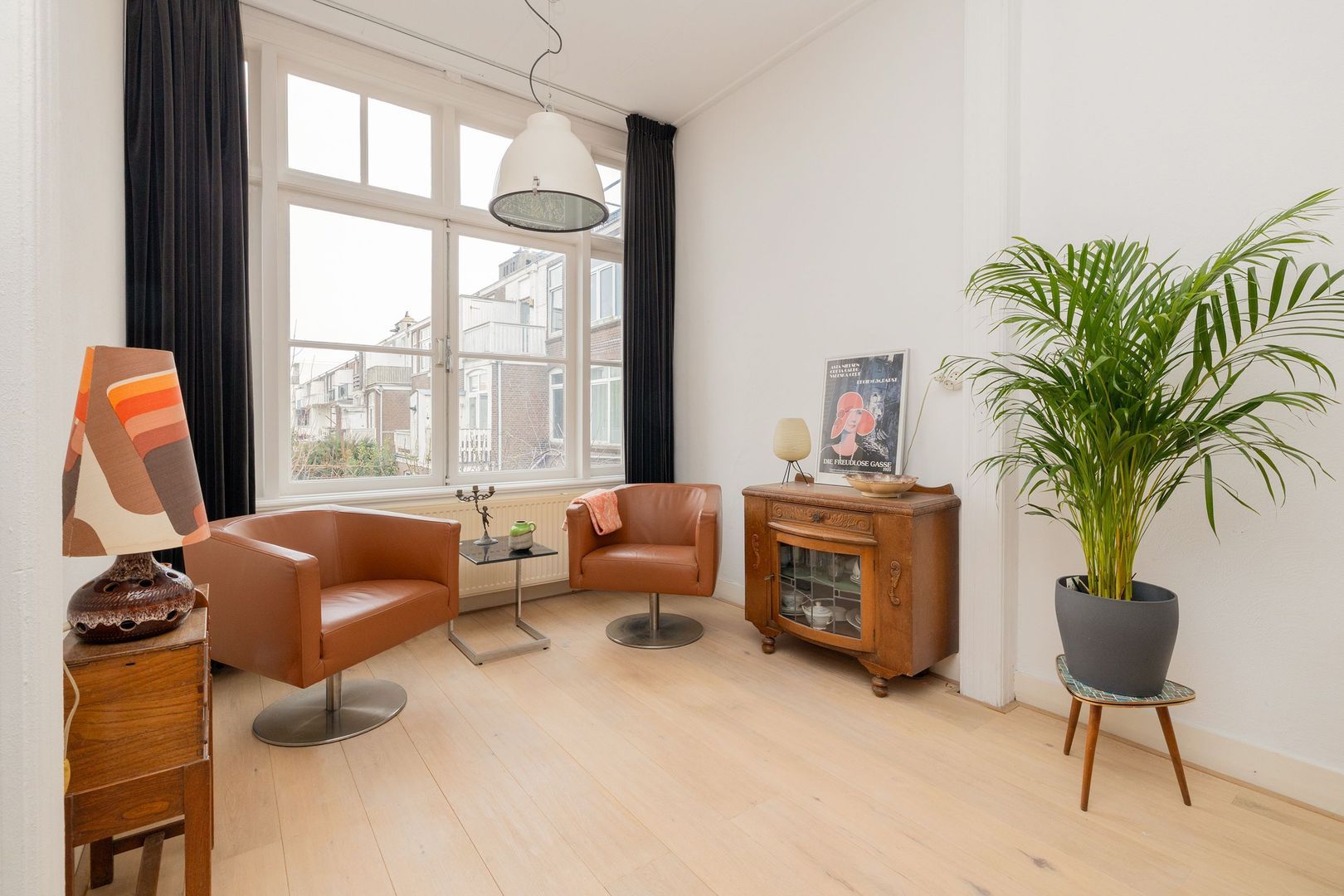 Valkenboskade 587, Den Haag foto-22 blur