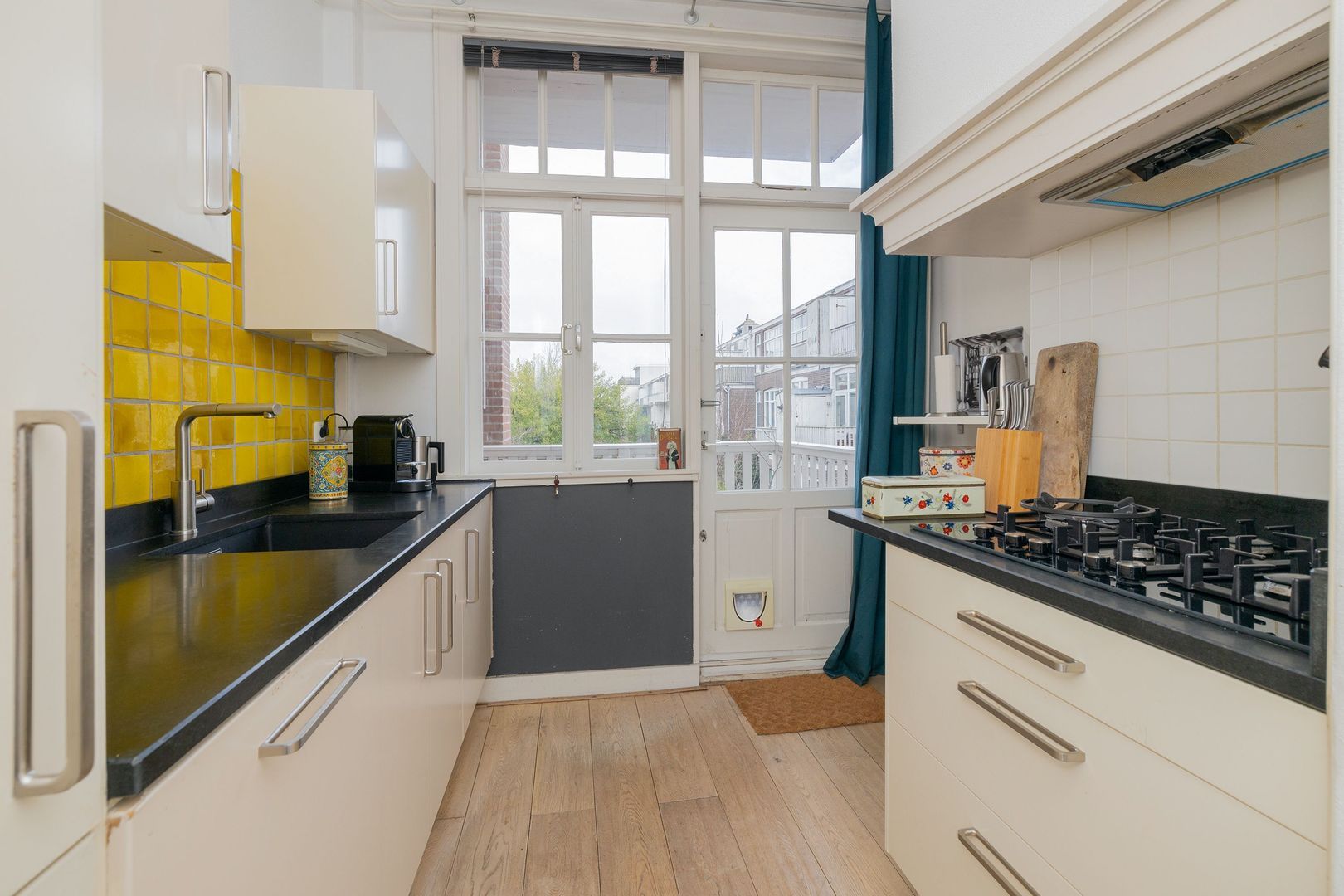 Valkenboskade 587, Den Haag foto-28 blur