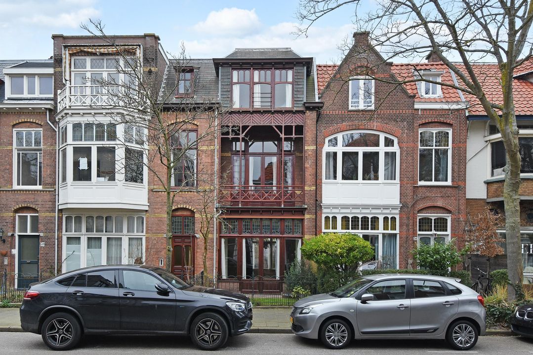 Kanaalweg 32, Den Haag