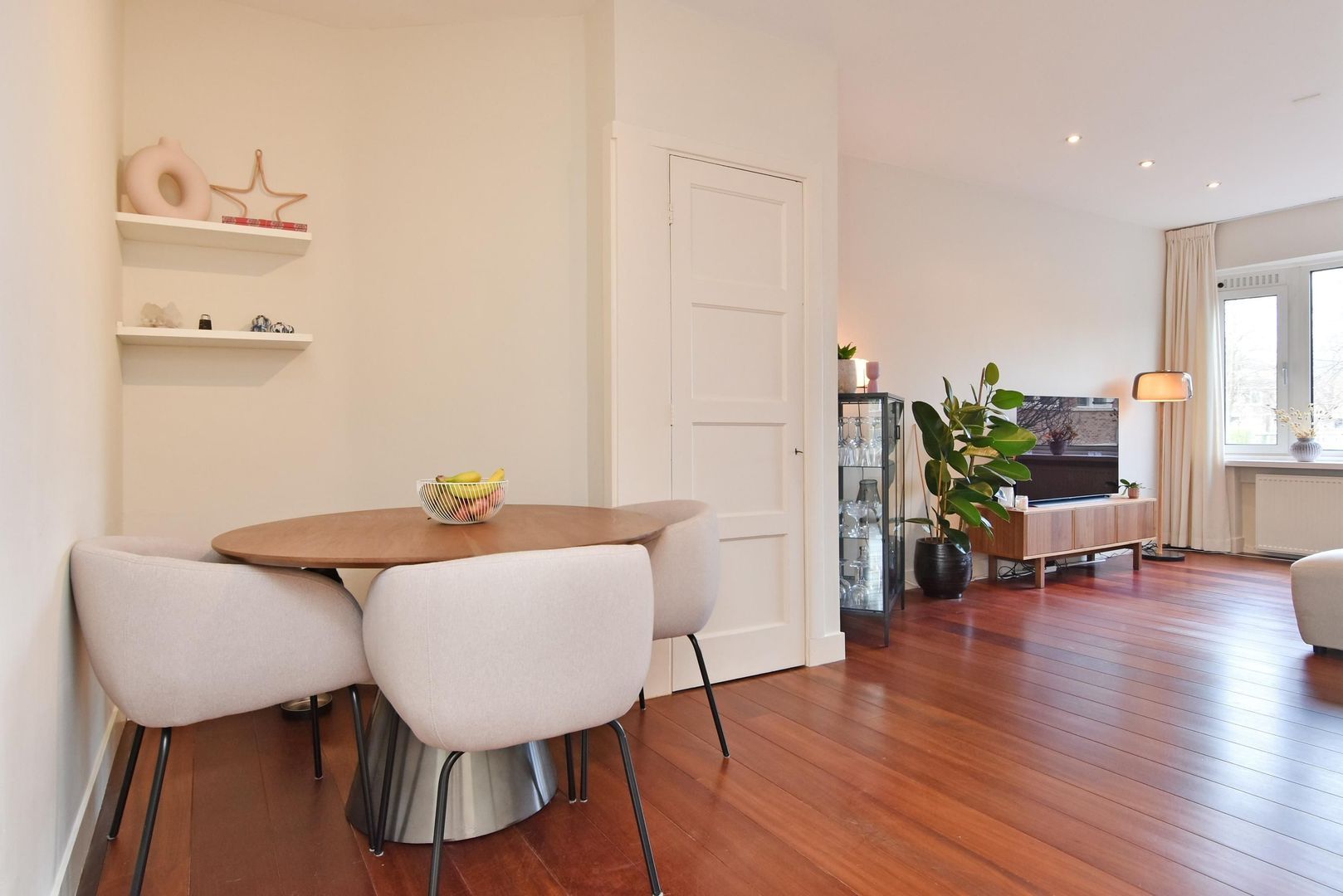 van Halewijnlaan 115, Voorburg foto-15 blur