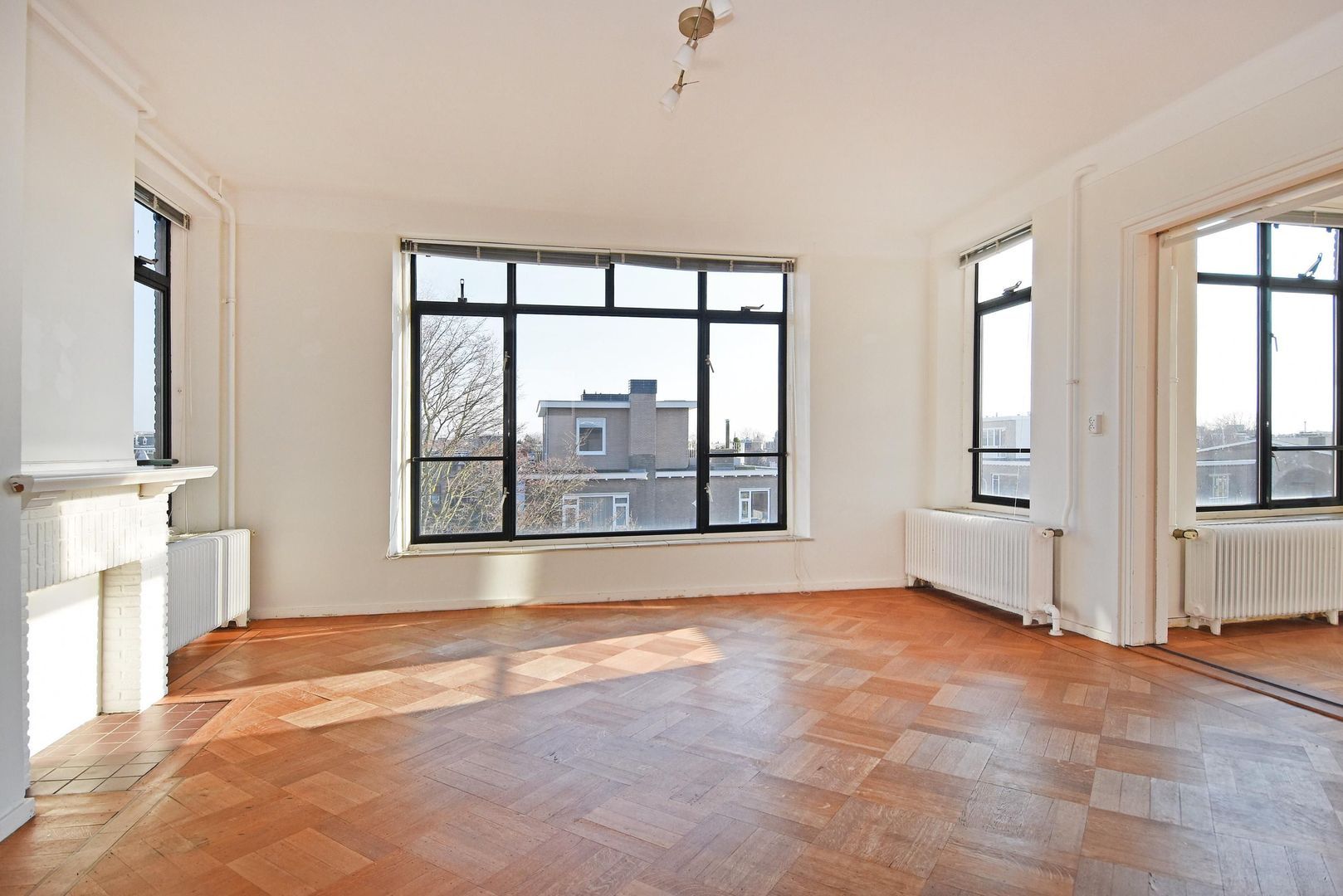 Lübeckstraat 45, Den Haag foto-3 blur