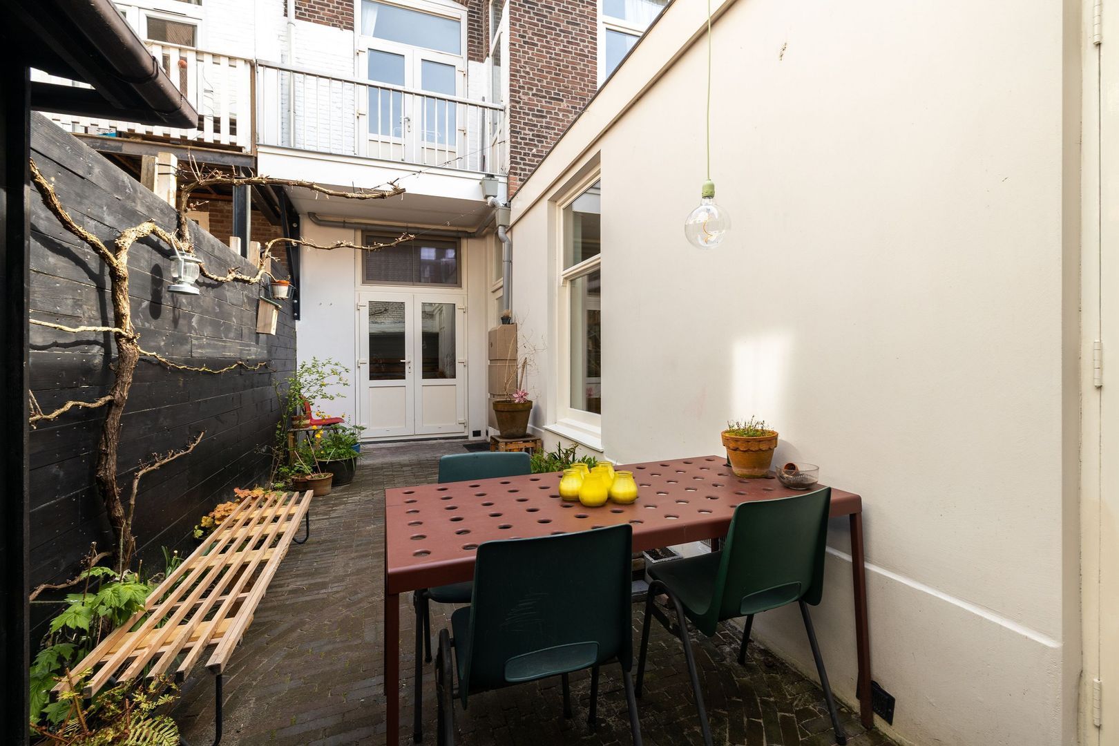 Noorderbeekdwarsstraat 102, Den Haag foto-25 blur