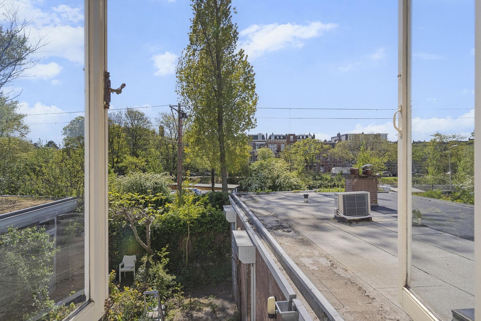 Obrechtstraat 260, Den Haag foto-2 blur