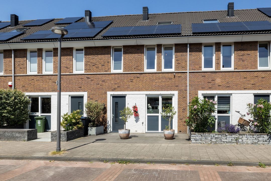 Corbulolaan 64, Naaldwijk