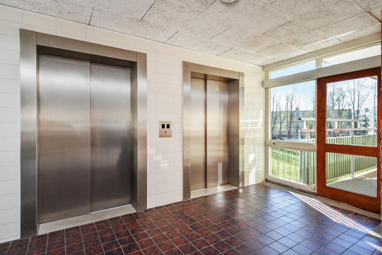 Nieuwendamlaan 346, Den Haag foto-3 blur