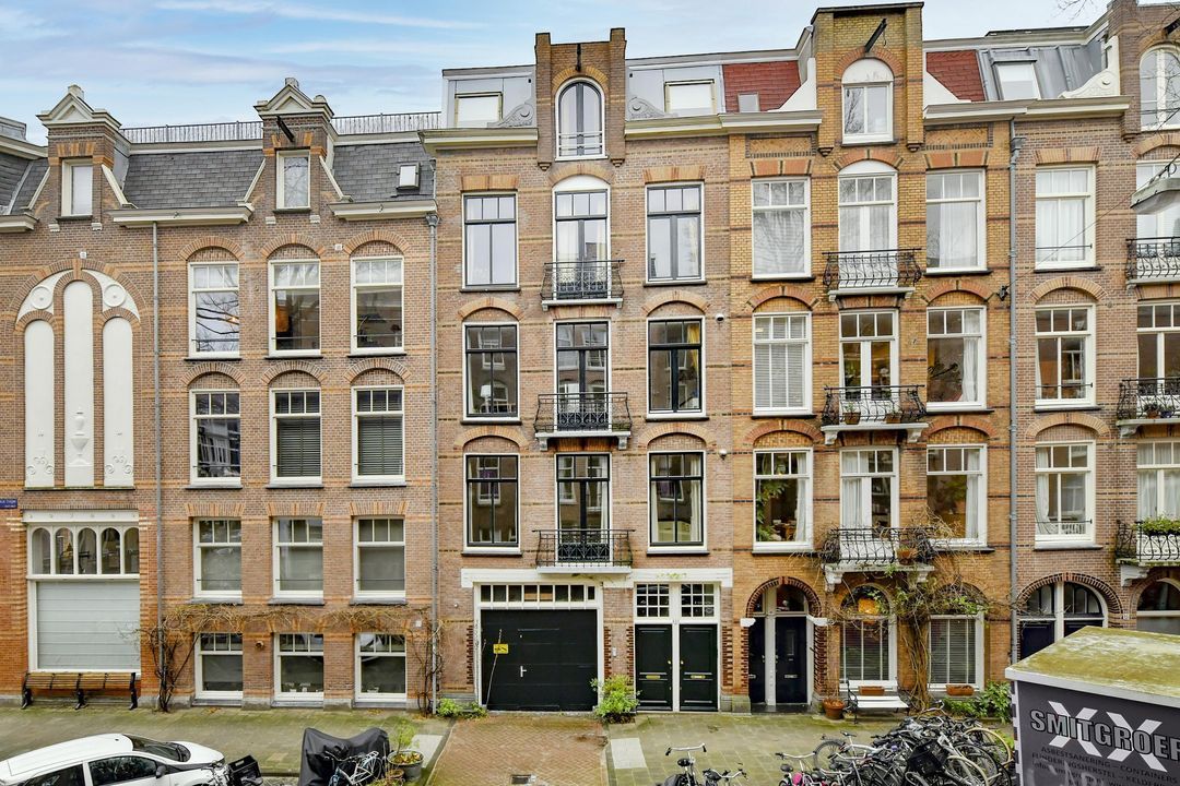 Appartement aan Alberdingk Thijmstraat 11 1, Tussenverdieping in Amsterdam