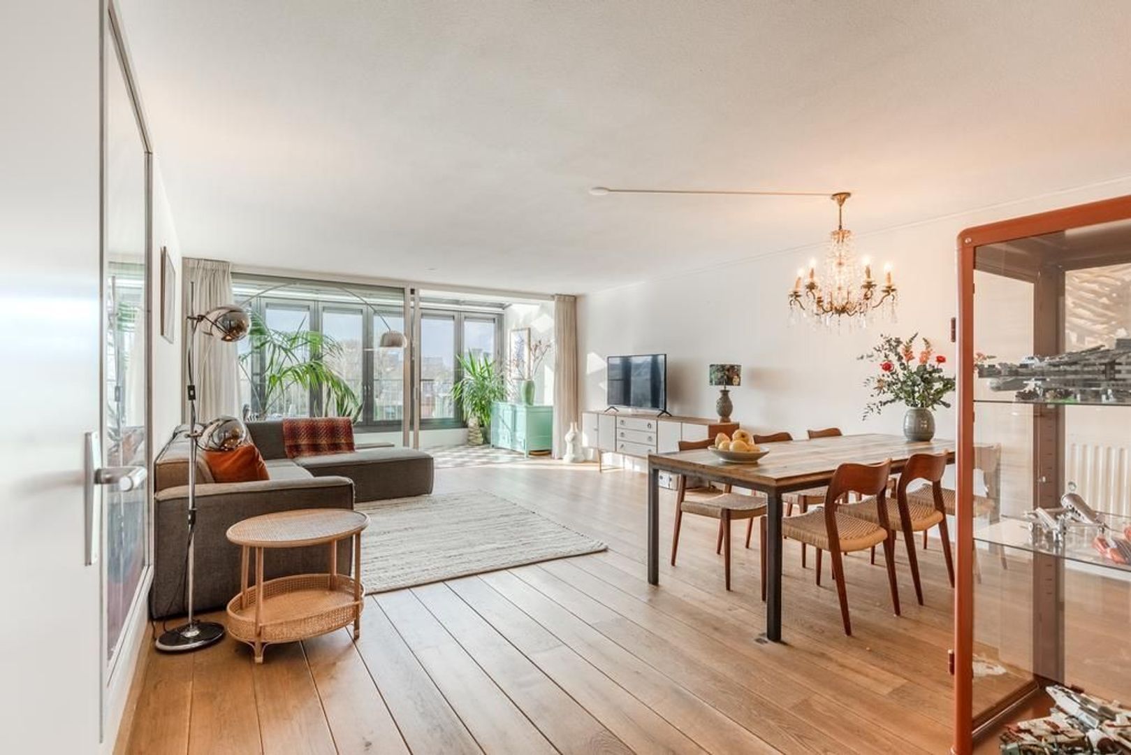 Entrepotdok 142, Amsterdam foto-1