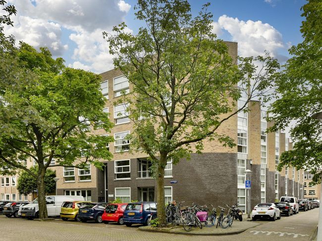 Borssenburgplein 163, Amsterdam