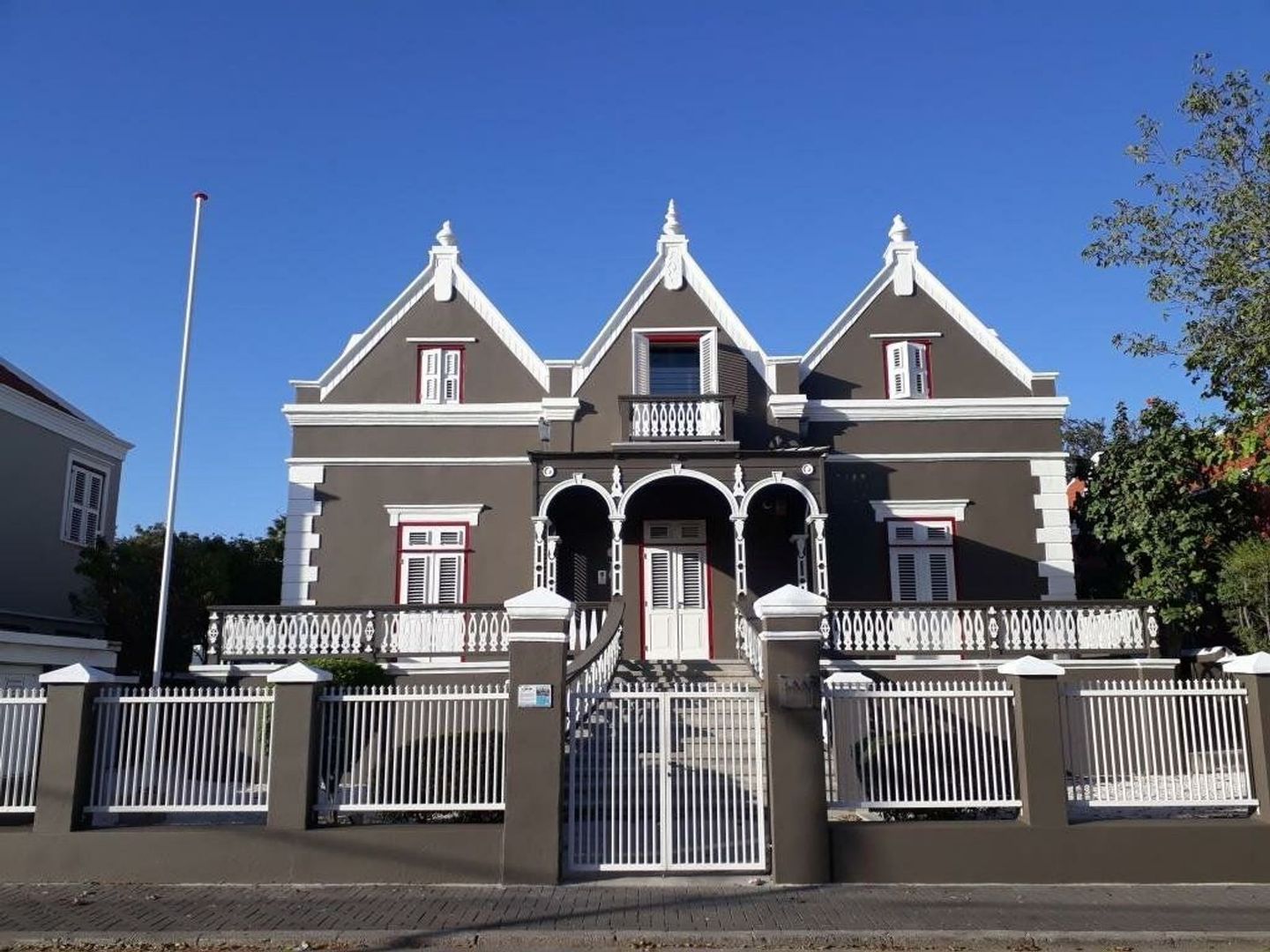 Hoogstraat, Otrobanda foto-0