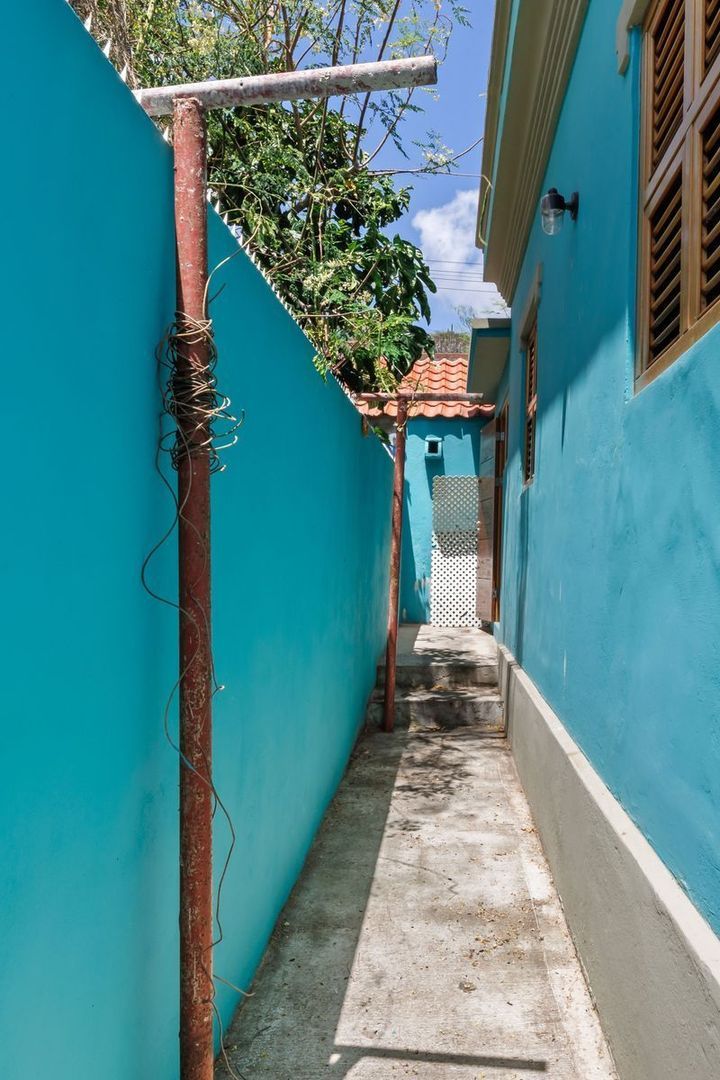 Sumatrastraat  52-54, Otrobanda foto-67