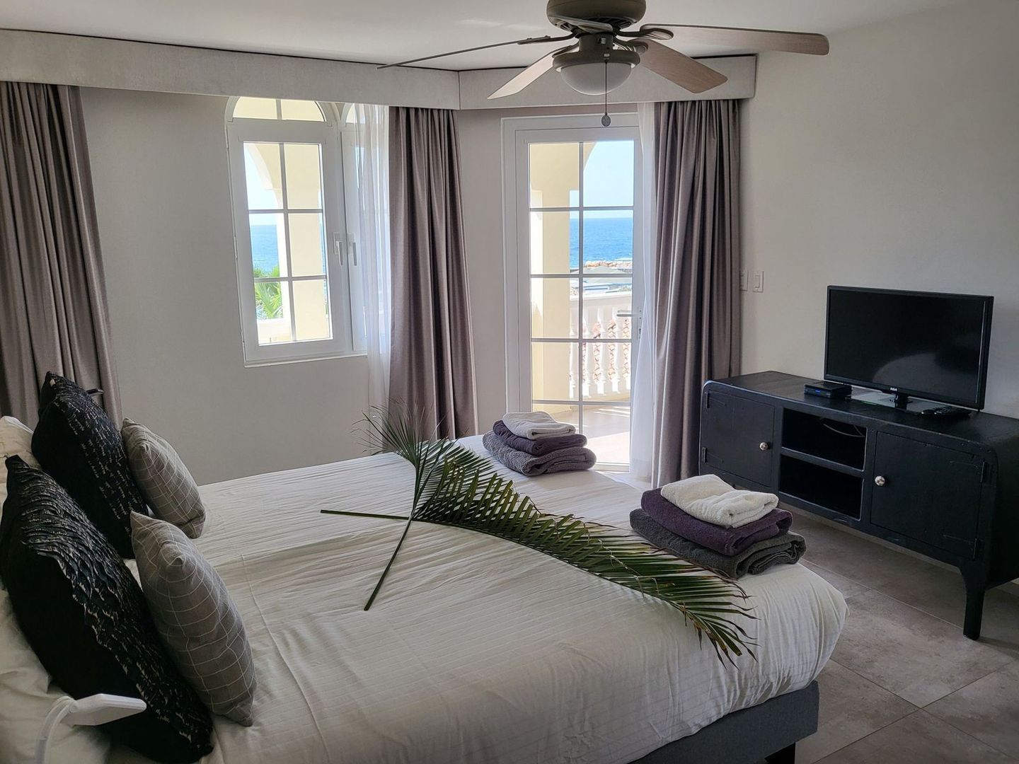 Ocean Resort  Penthouse, Mambo Beach foto-16