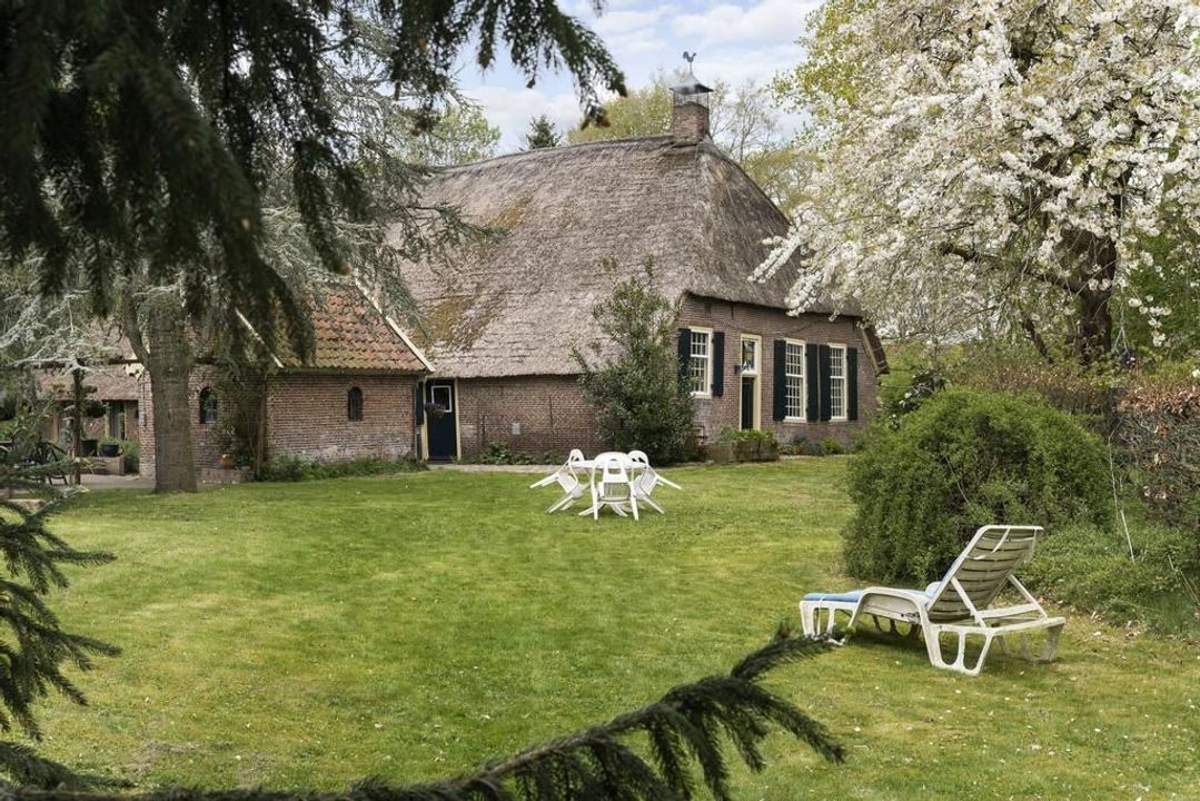 Oud Veeningen 10, Veeningen foto-49
