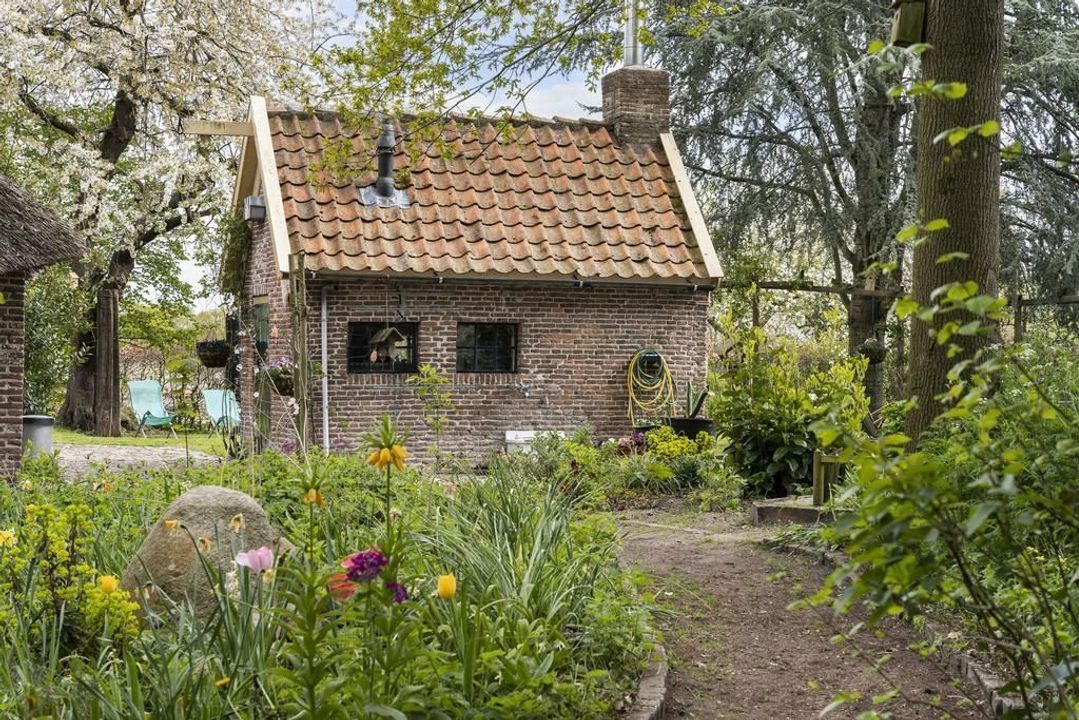 Oud Veeningen 10, Veeningen foto-55
