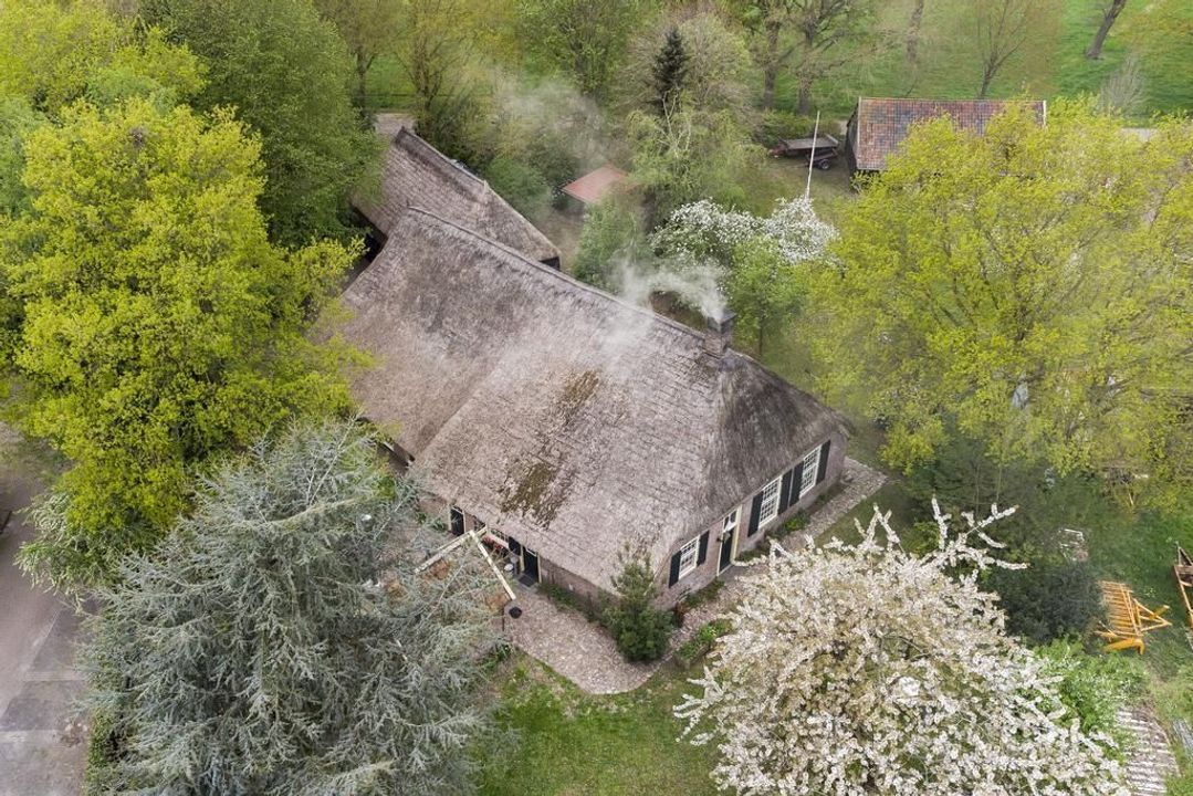 Oud Veeningen 10, Veeningen foto-3