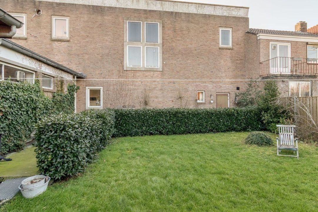 Dorpsplein 9, Schoondijke foto-5