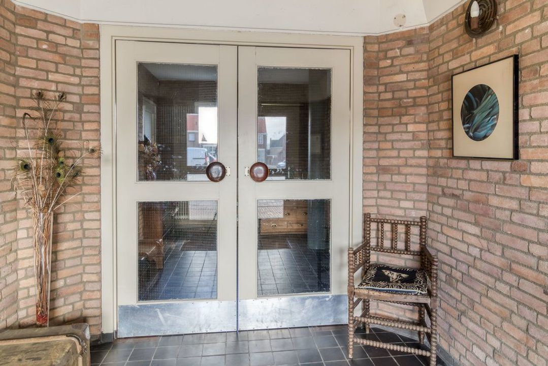 Dorpsplein 9, Schoondijke foto-12
