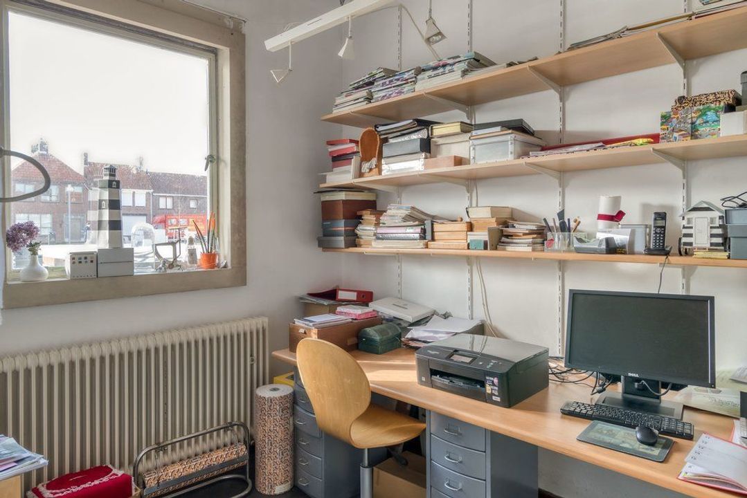 Dorpsplein 9, Schoondijke foto-15