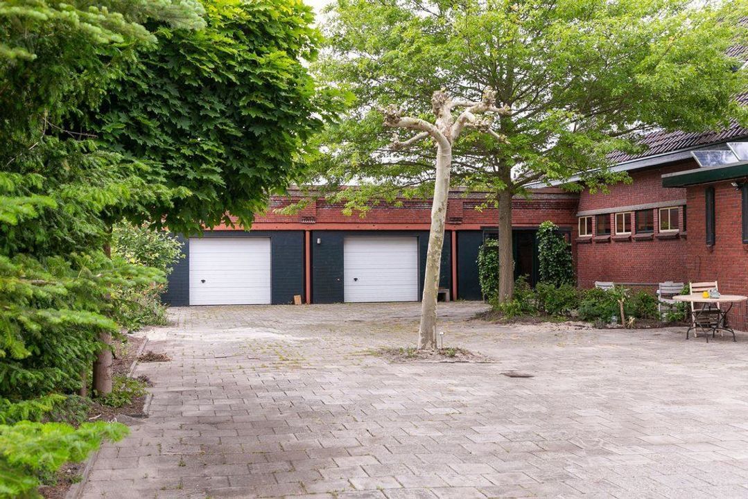 Oudewerfslaan 36, Winschoten foto-42