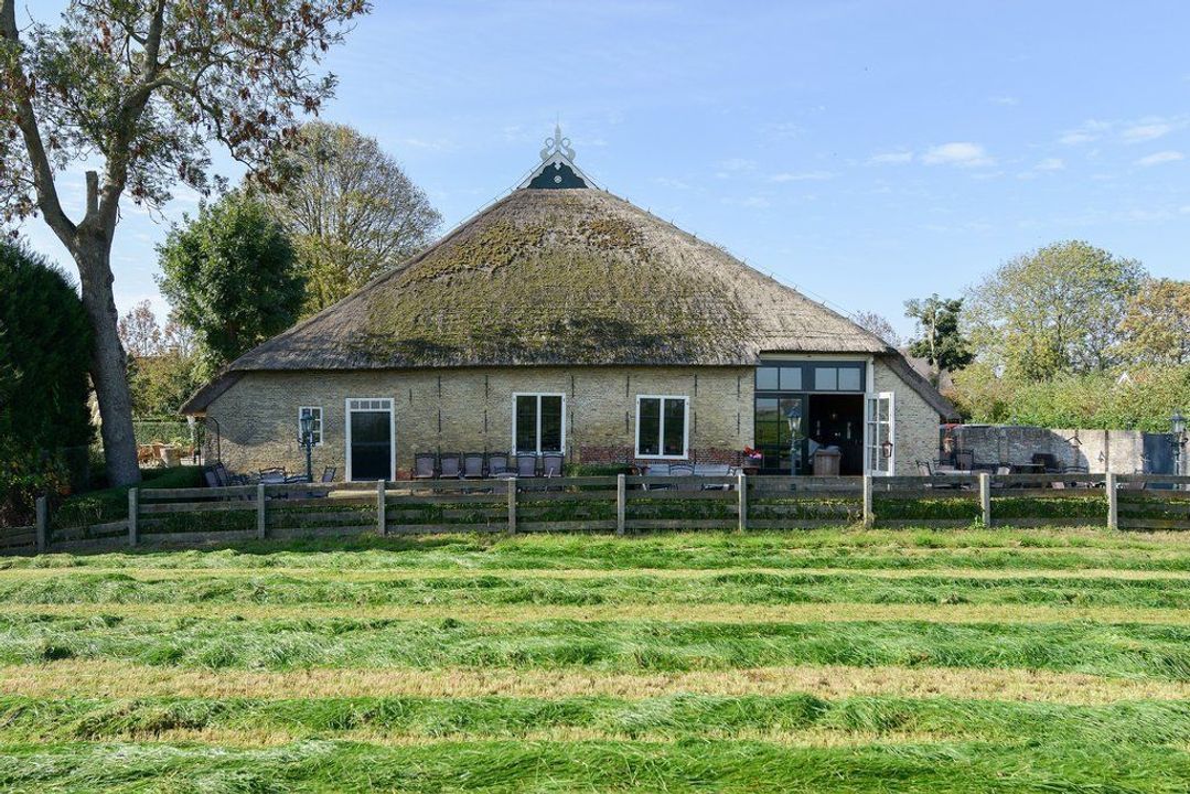 Buren 25, Piaam foto-11