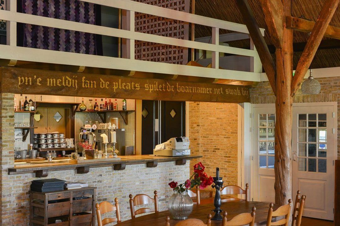 Buren 25, Piaam foto-18