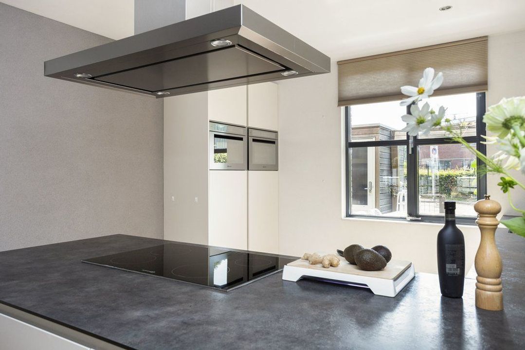 Dr. R. van Lutterveltstraat 8, Maarssen foto-18