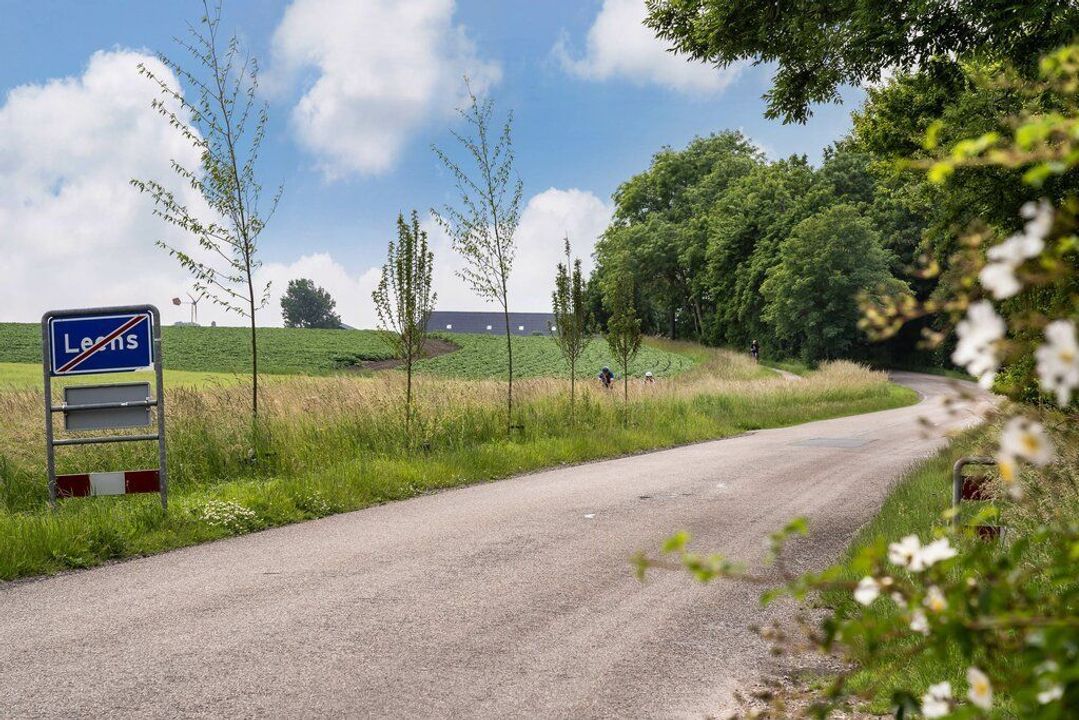 Hoofdstraat 35, Leens foto-8
