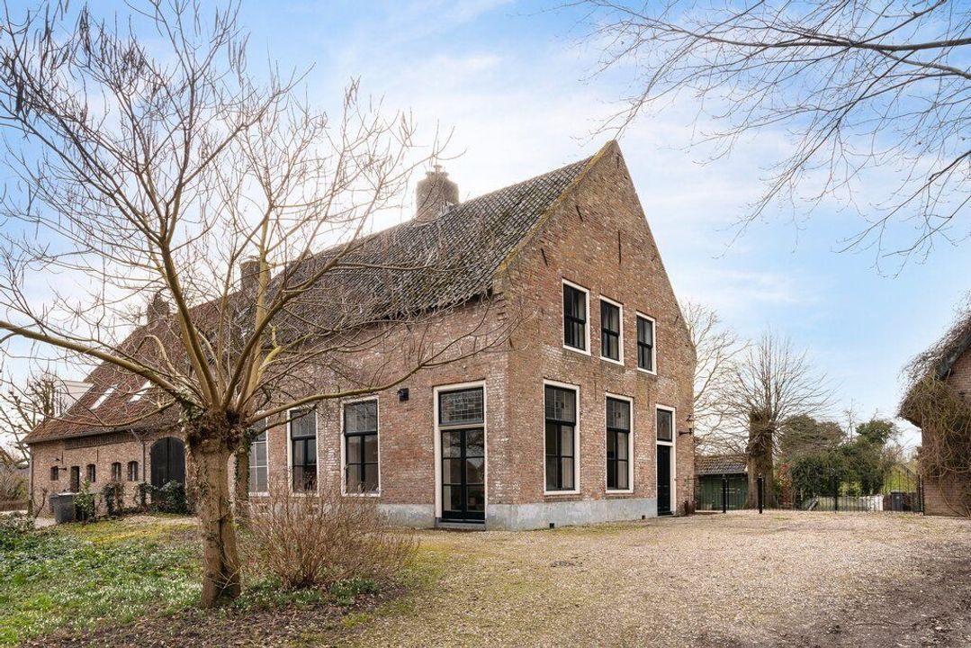 Pluimenburgsestraat 2, Dodewaard foto-3