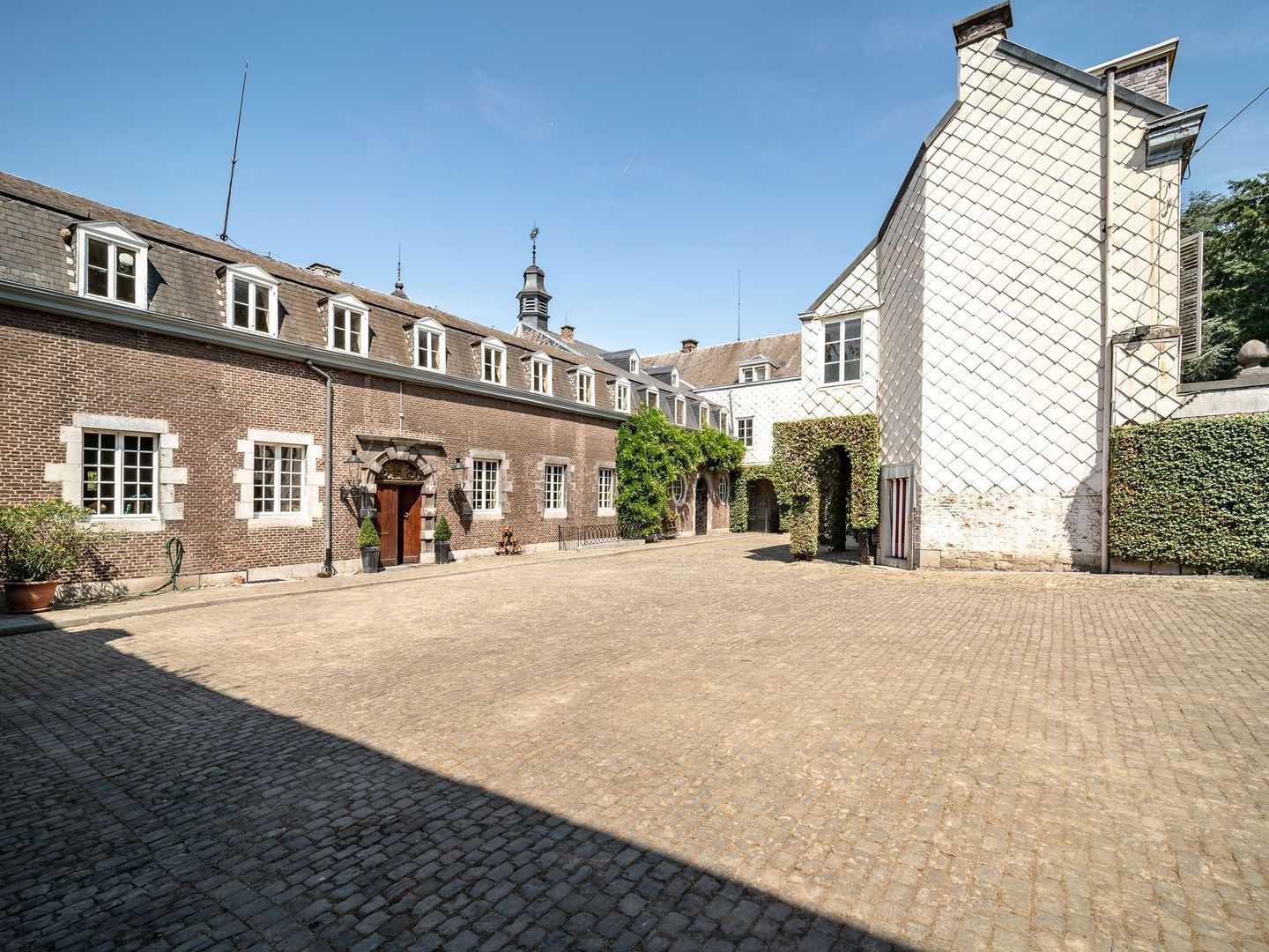 Rue de Wixhou 5, Vise foto-8