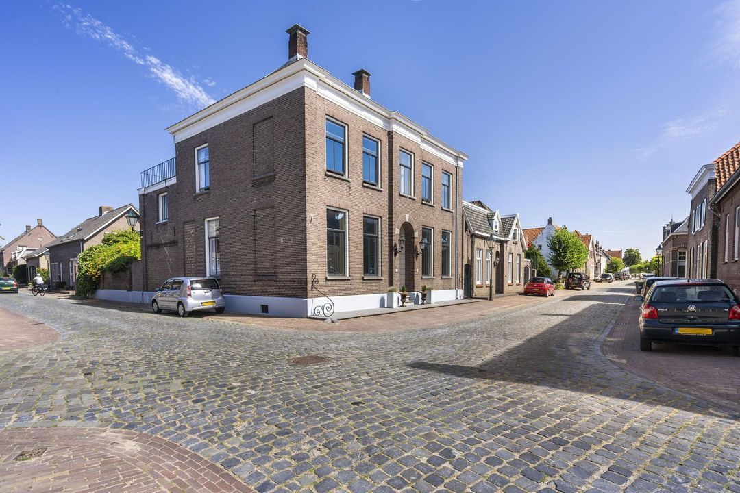 Dr. Baptiststraat 1, Megen foto-2