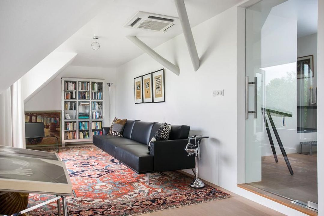 Suorein 6, Grou foto-19