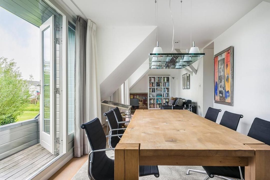 Suorein 6, Grou foto-20