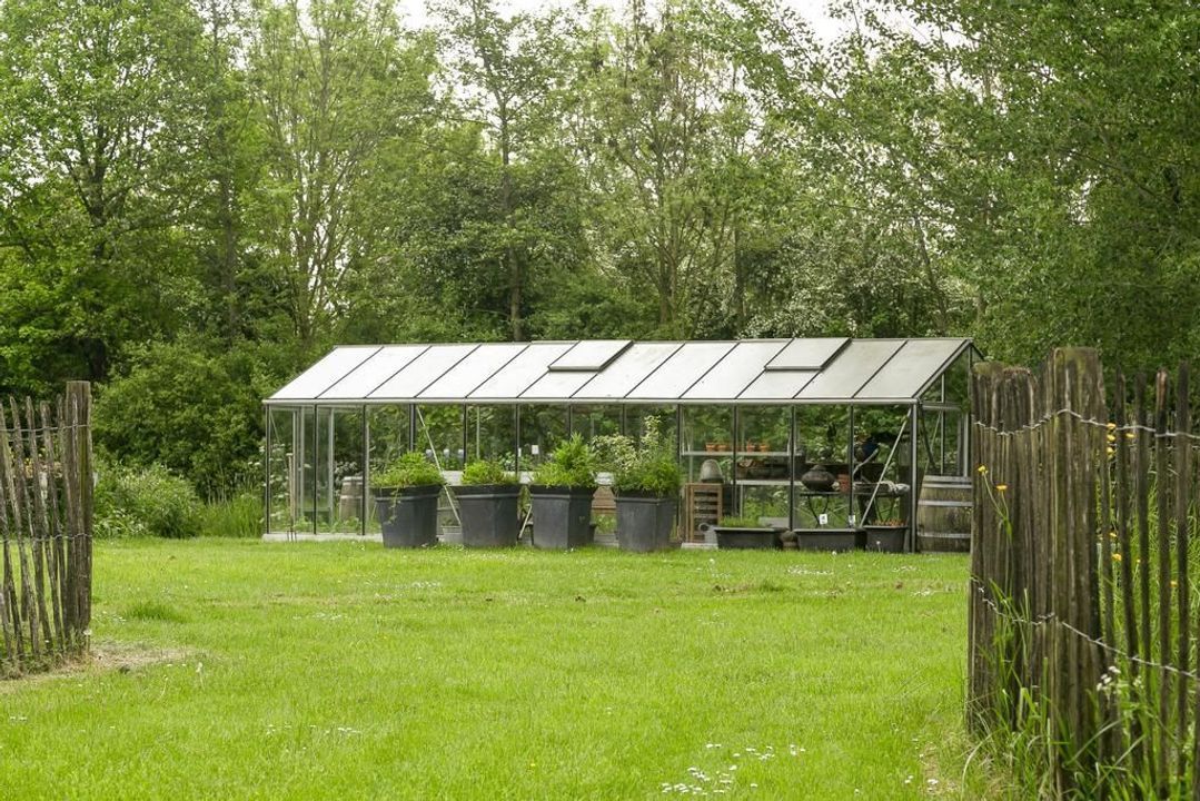 Suorein 6, Grou foto-37