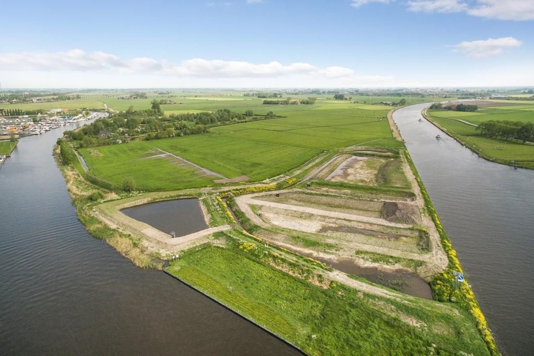 Suorein 6, Grou foto-47