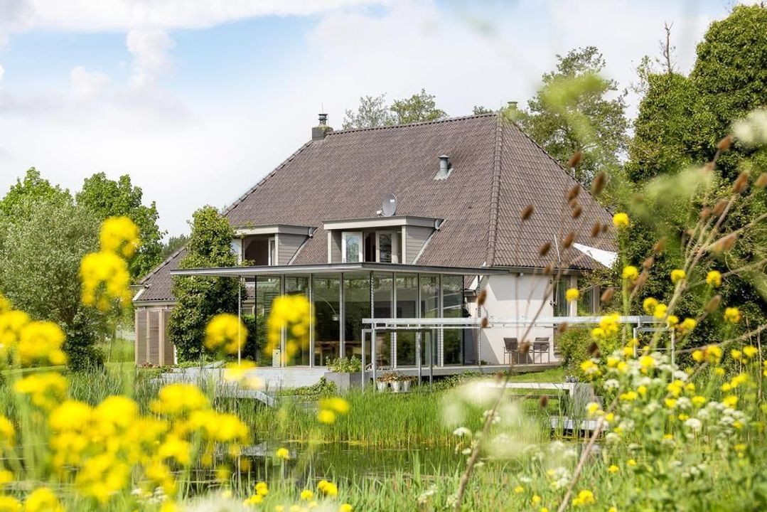 Suorein 6, Grou foto-49