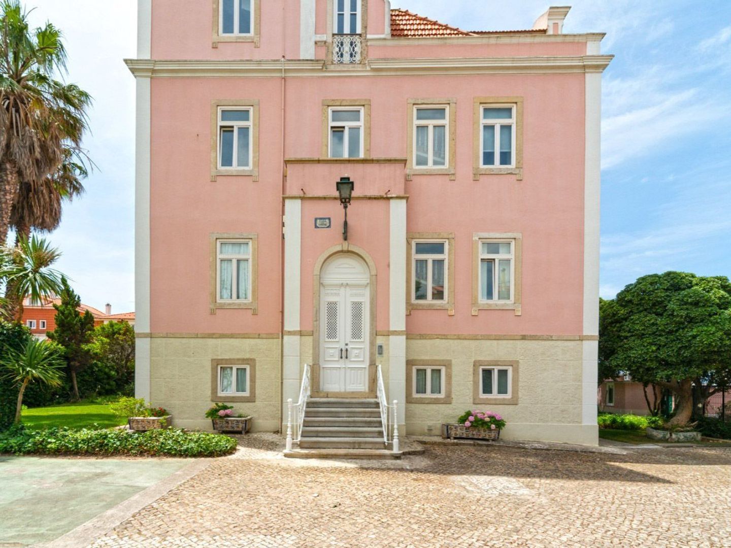 Rua Vasco da Gama 17 0 ong, 2765-512 Estoril foto-2
