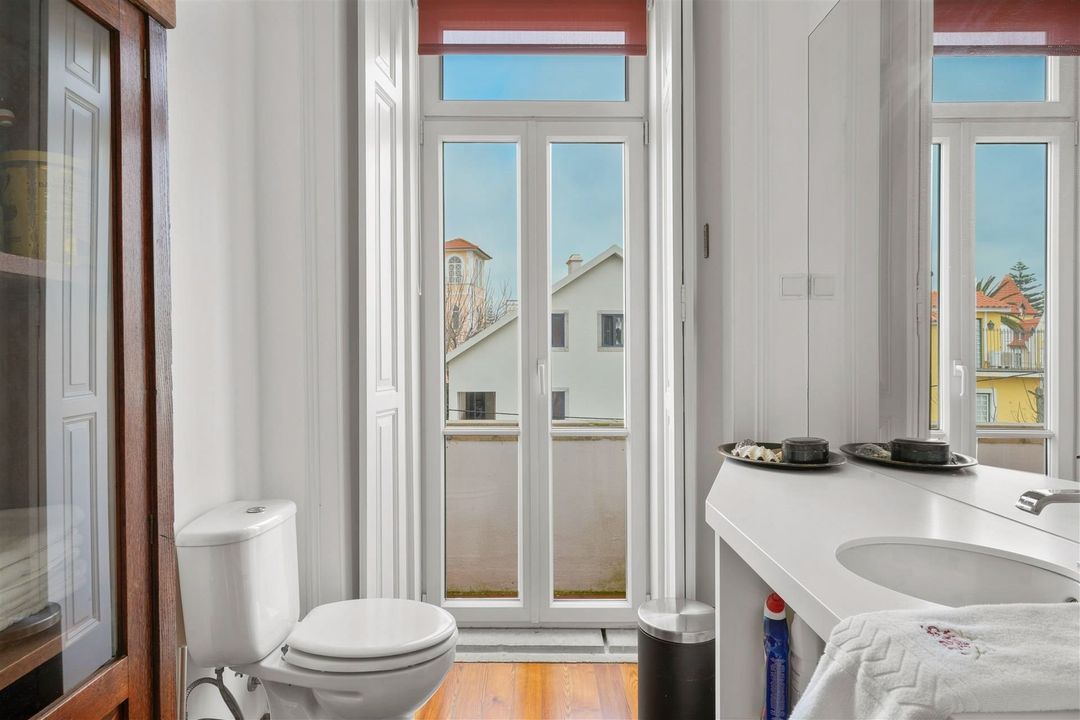 Rua Vasco da Gama 17 0 ong, 2765-512 Estoril foto-33
