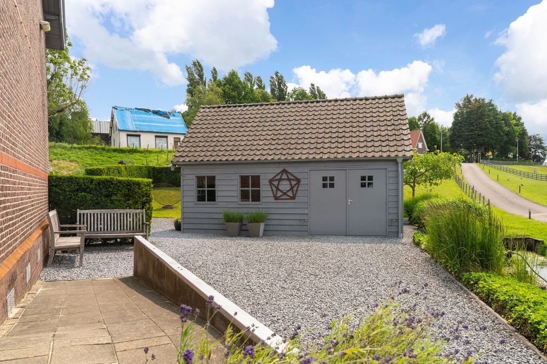 Opperduit 146, Lekkerkerk foto-12