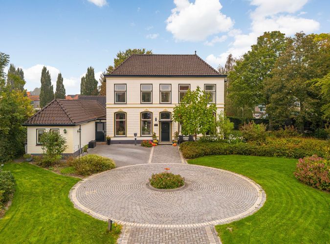 Frieseweg 1, Oldemarkt