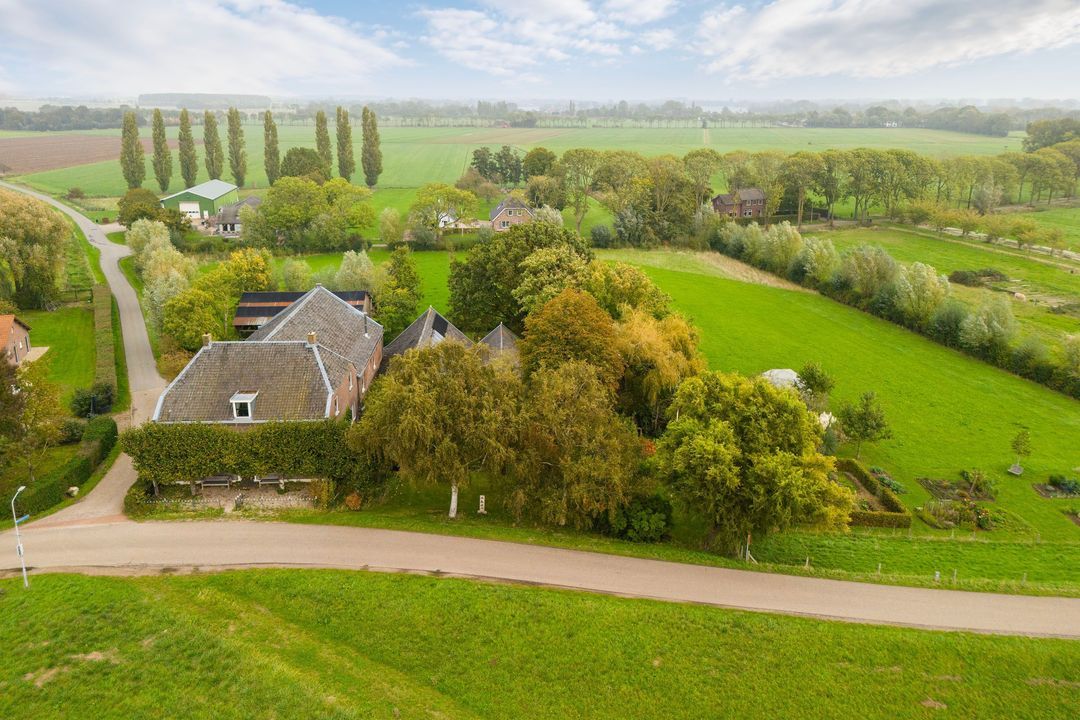 Berghuizen 40, Maasbommel foto-2