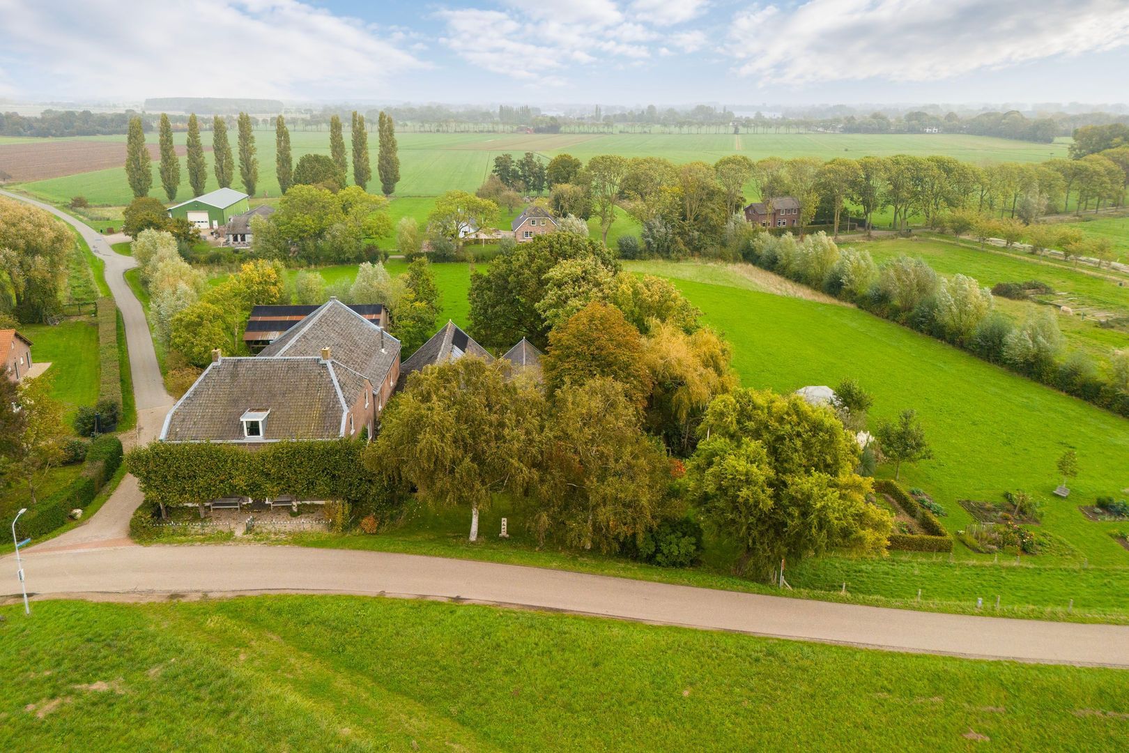 Berghuizen 40, Maasbommel foto-2