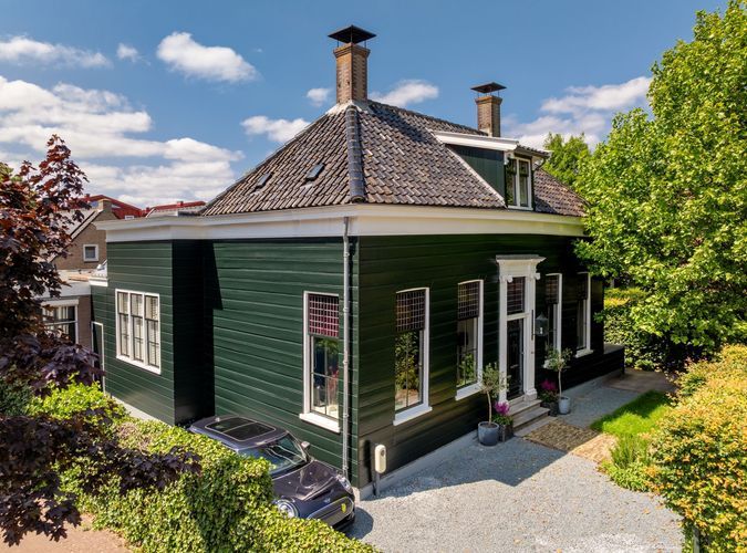 Kerkbuurt 27, Oostzaan