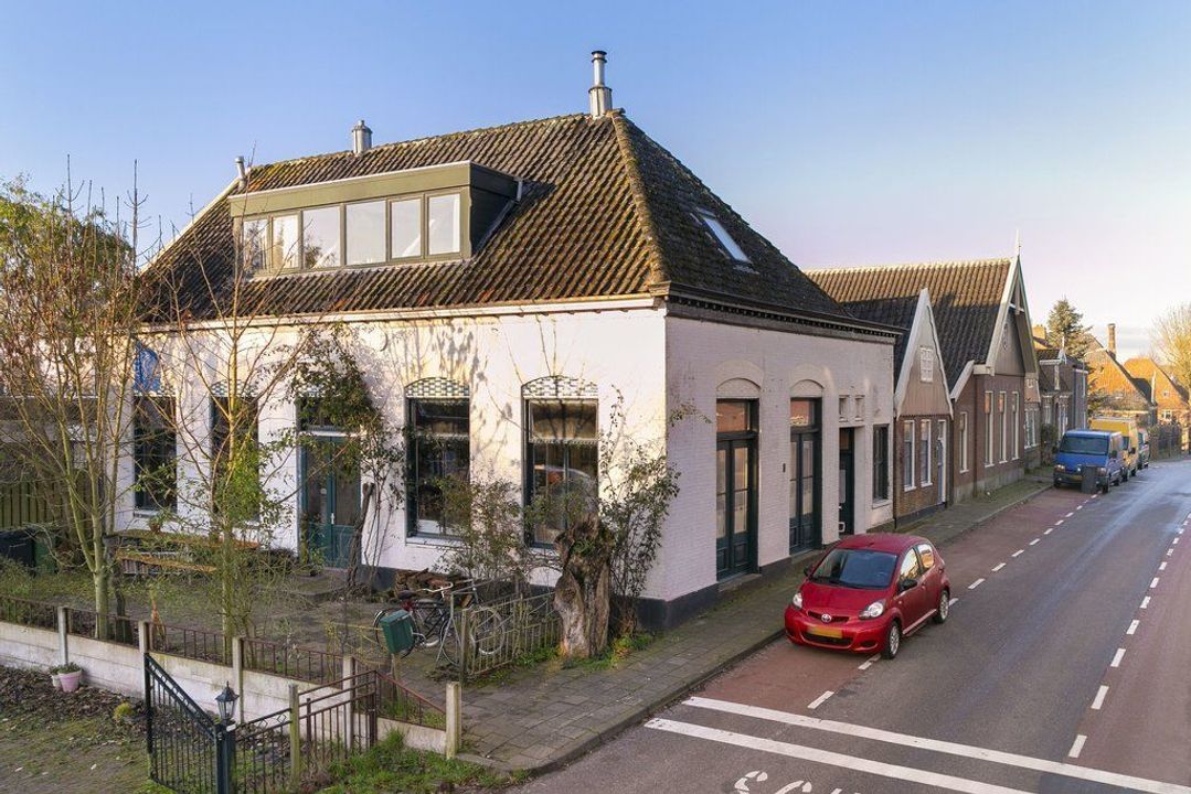 Warder 123, Warder foto-5