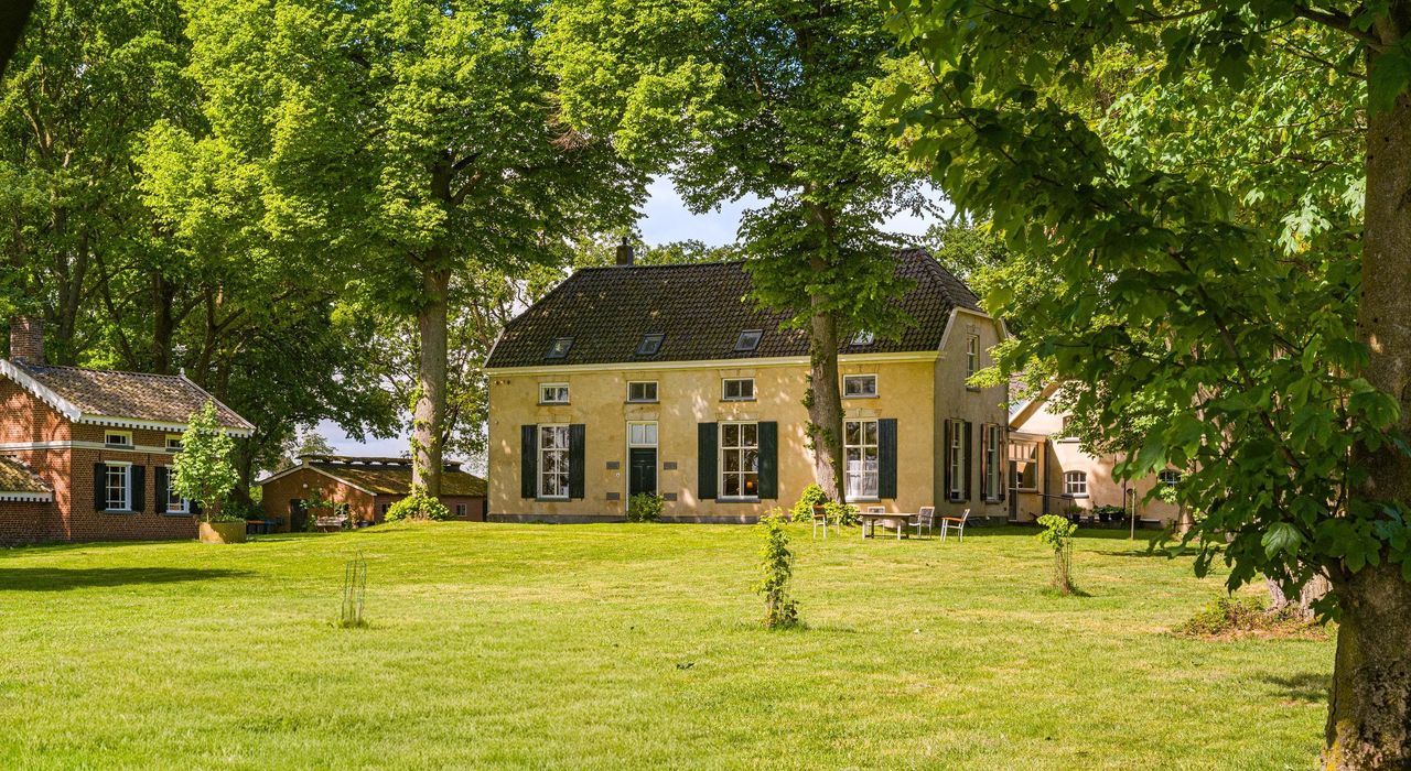 Munsterweg 3, Gendringen foto-0
