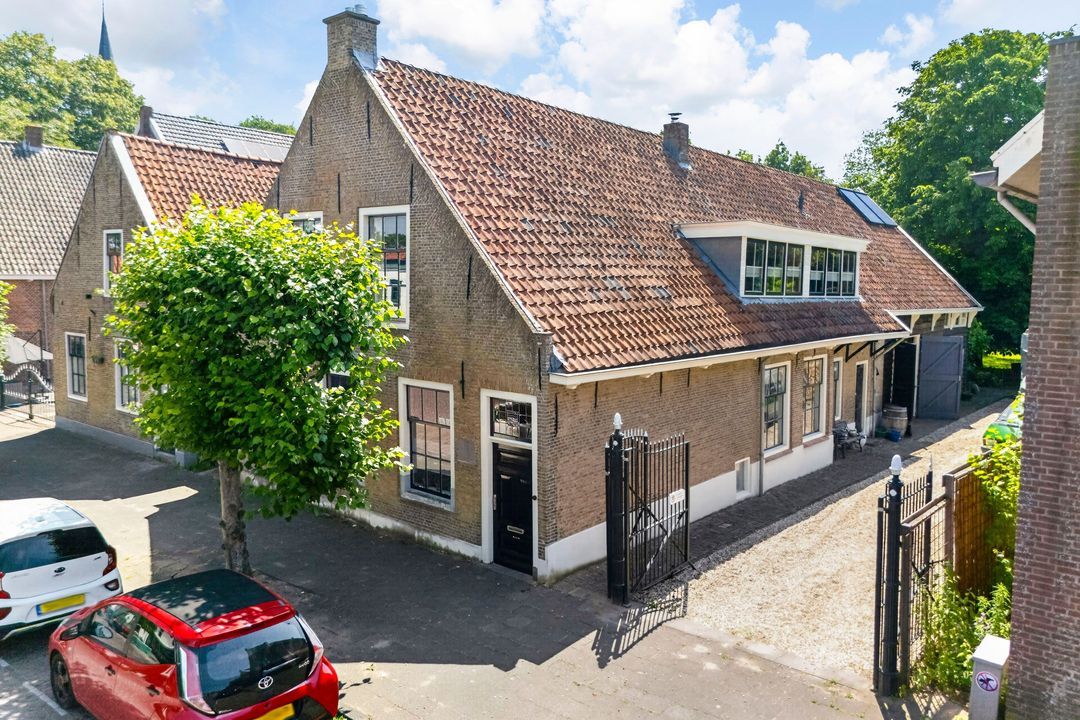 Voorstraat 14 16, Piershil foto-4