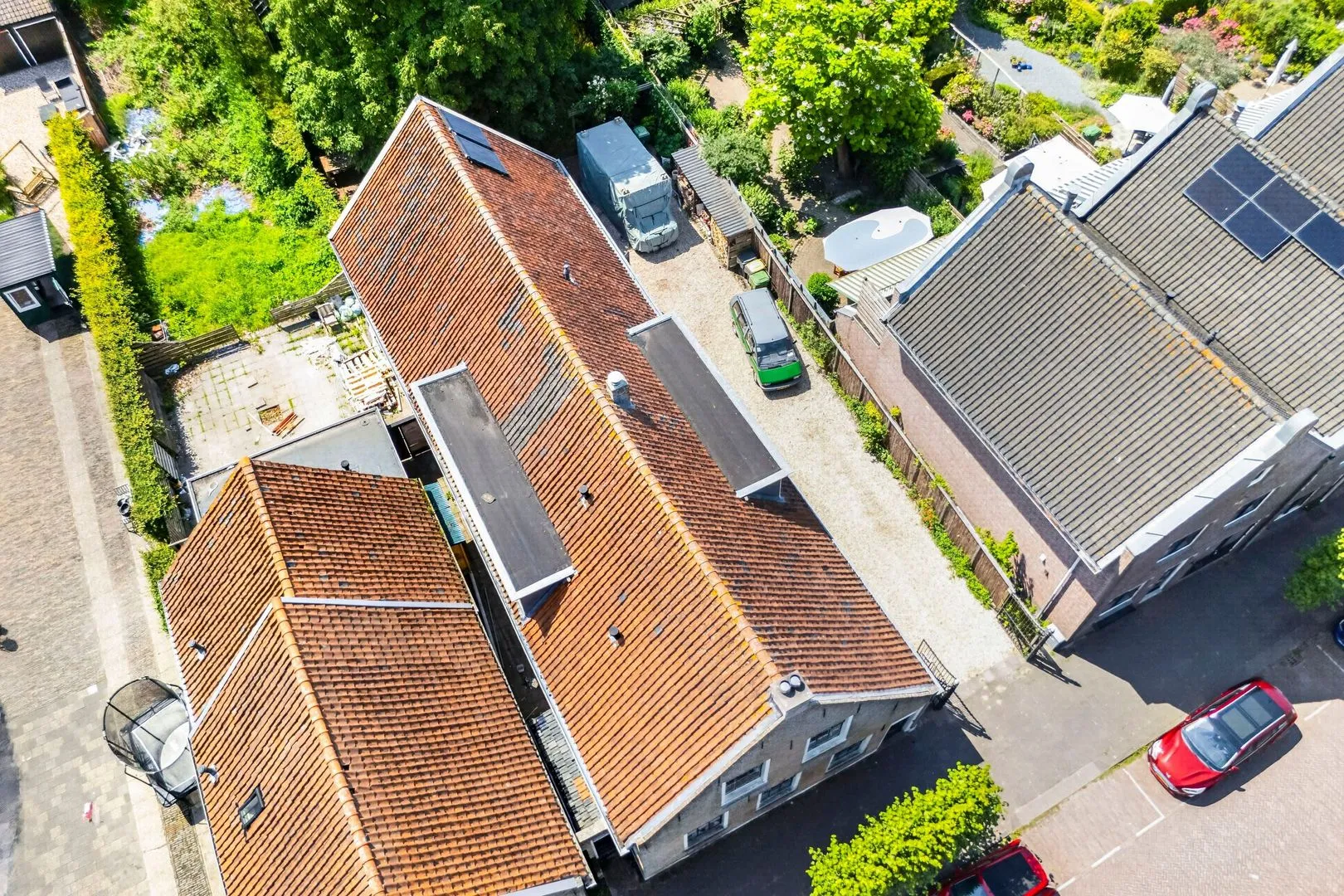 Twee-onder-één-kap te koop: Voorstraat 16-16, Piershil